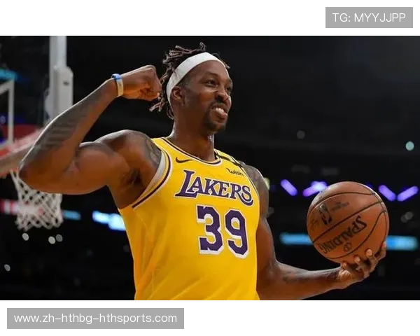 霍华德在火箭队的出场仪式及球迷反响全记录